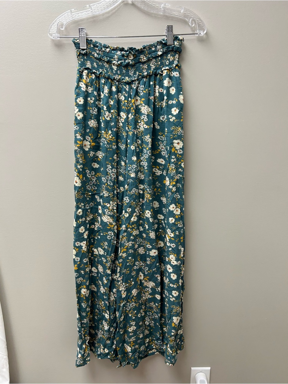 Patrons of Peace Women’s Floral Green High Rise Wide Leg Flowy Pants